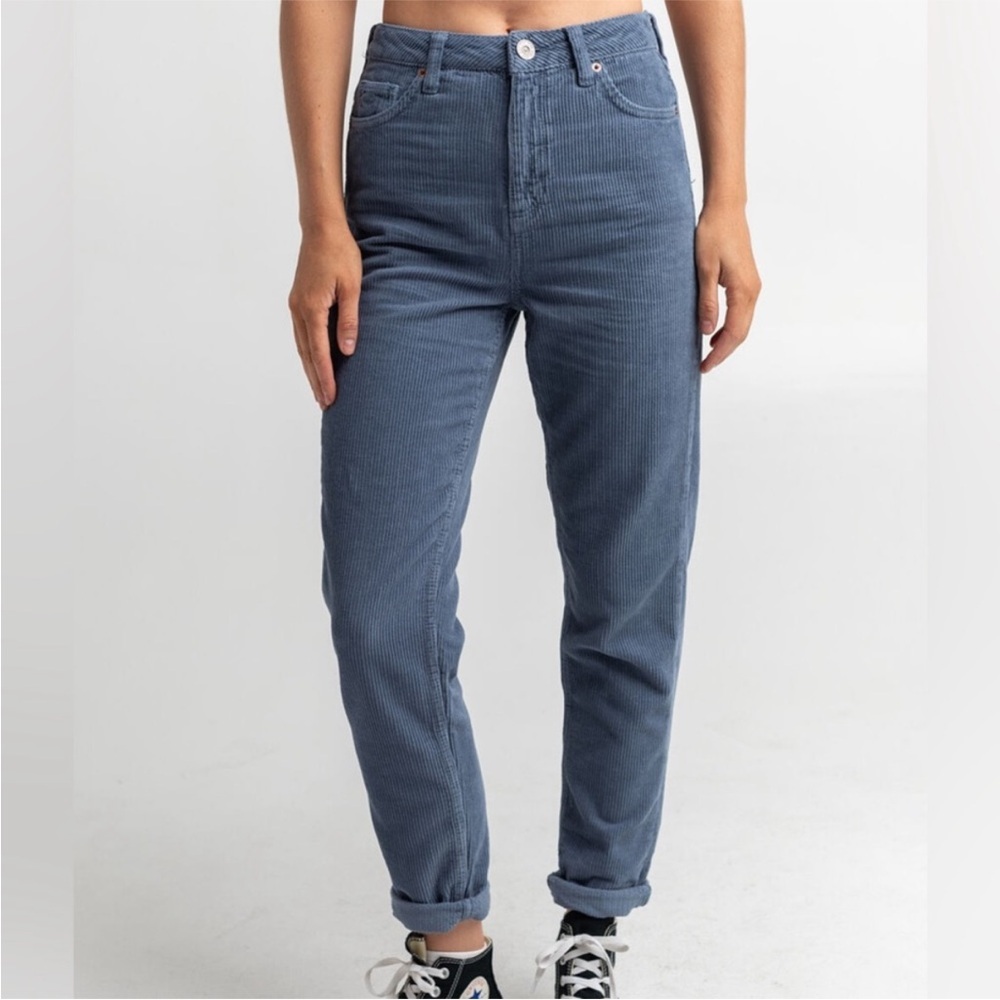 BDG Blue Corduroy Mom High Rise Jeans sz 27